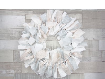 Rag Wreath – Neutral