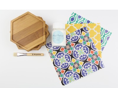 Decoupage Coasters Kit Contents
